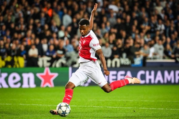 伍祥配资 3场4球! 世体: 22岁法蒂状态火热, 欧冠对曼城能否发挥是看点